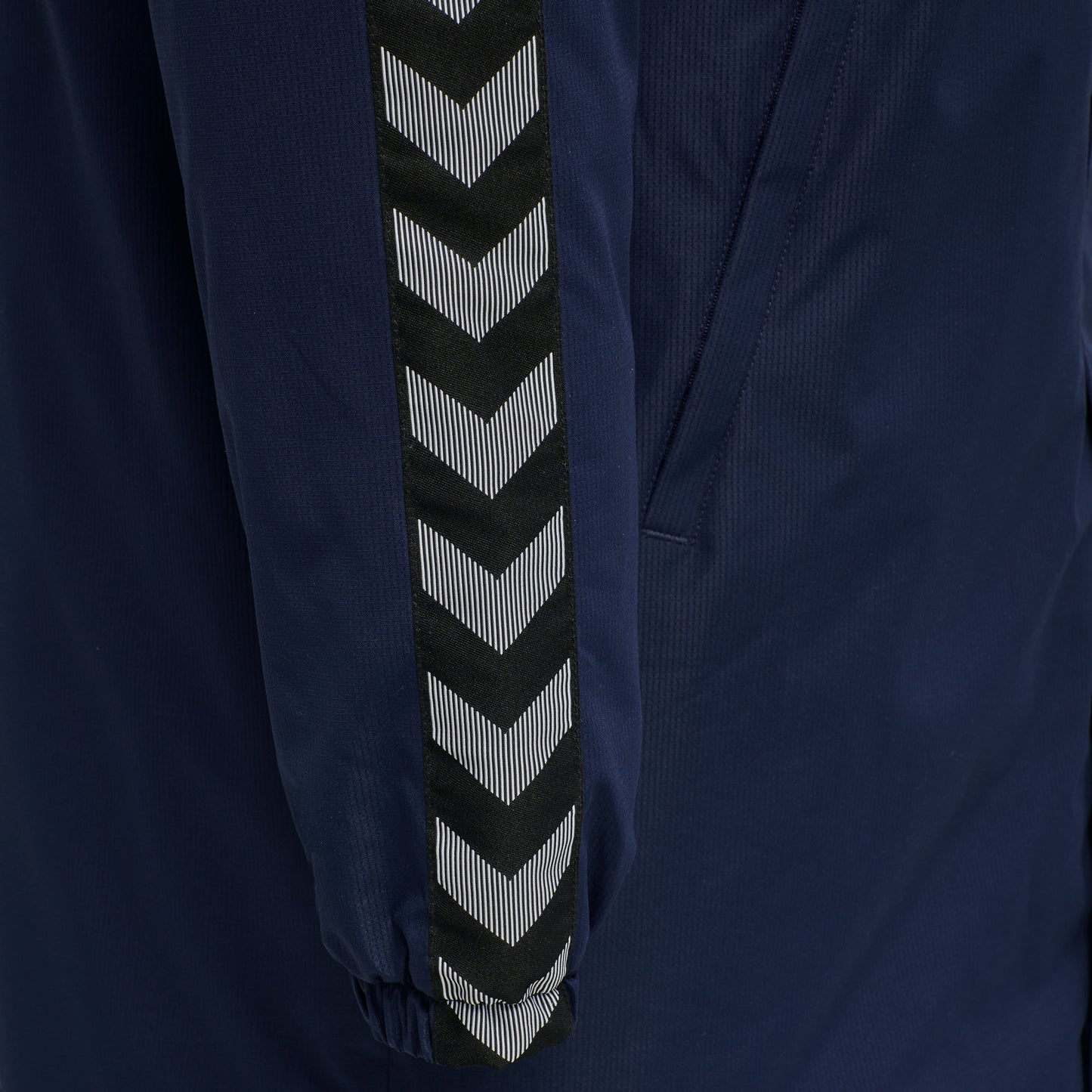 7026-MARINE