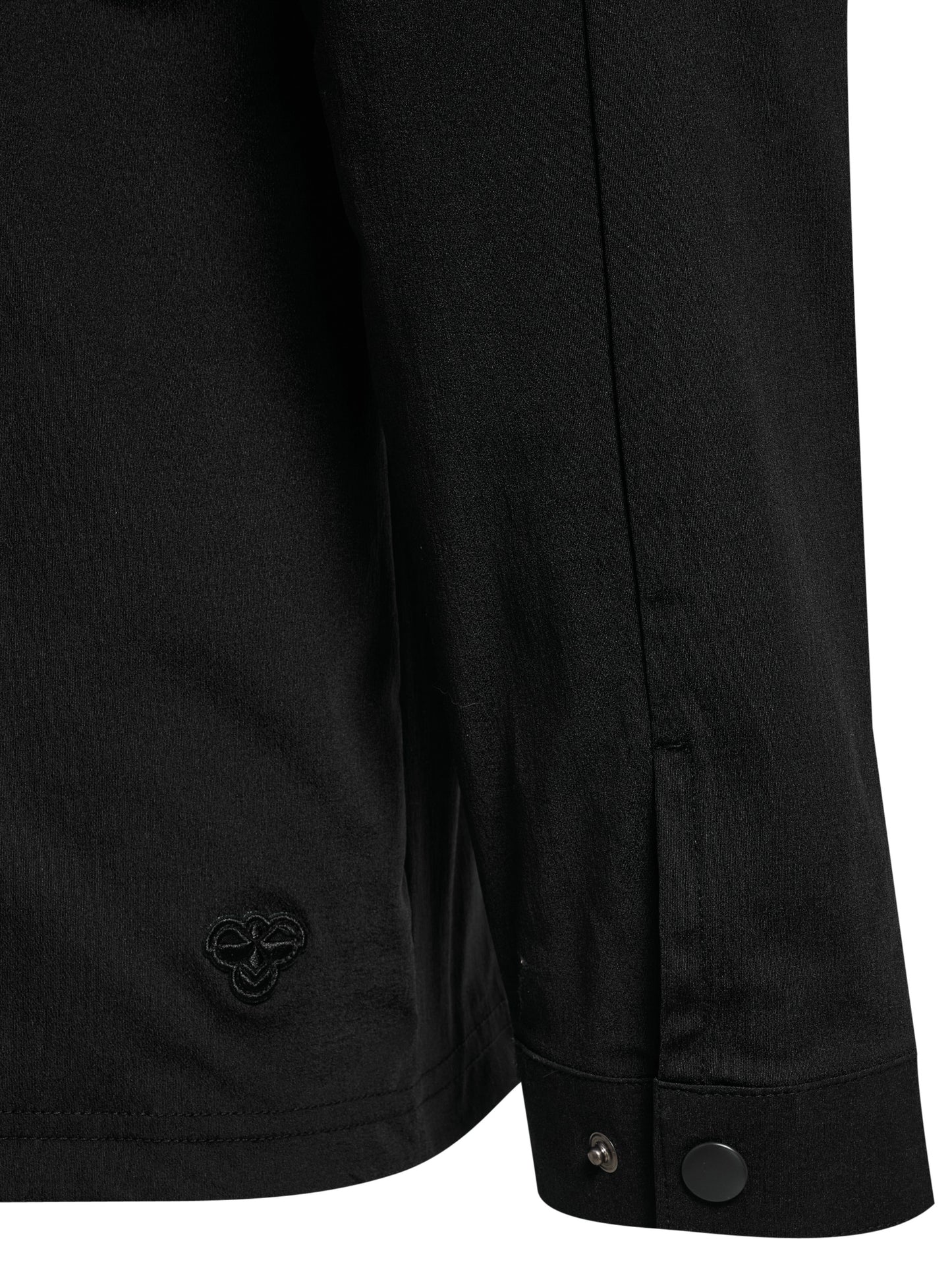 2001-BLACK