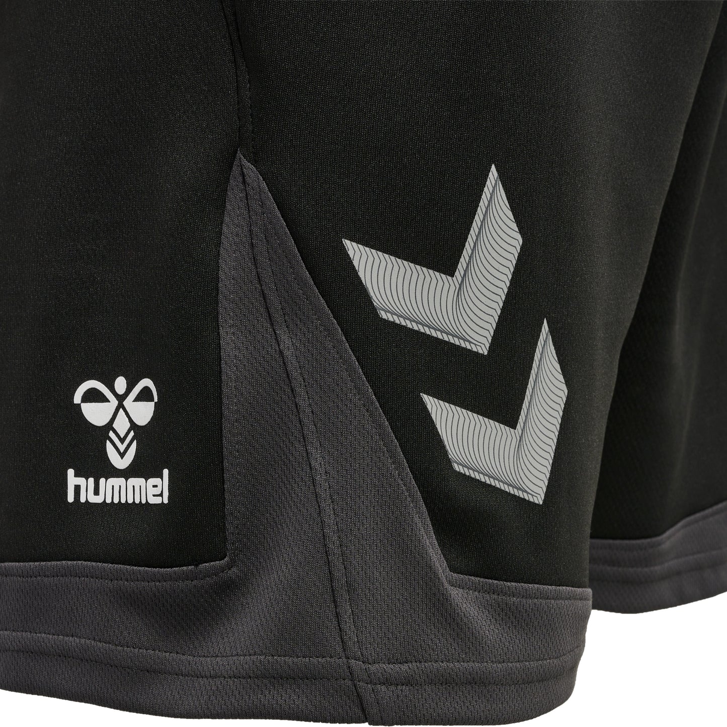 2001-BLACK
