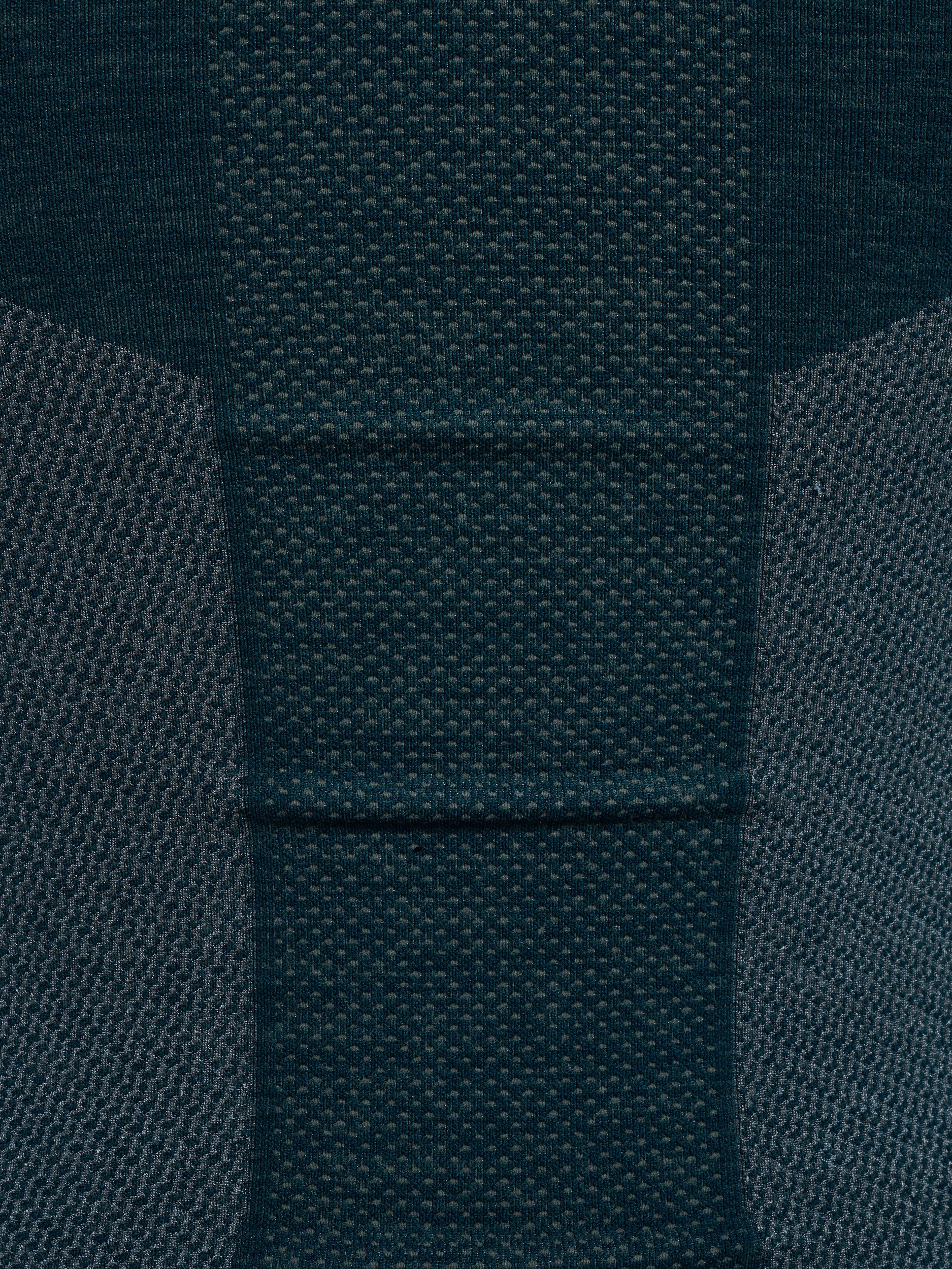 6301-DARK SEA