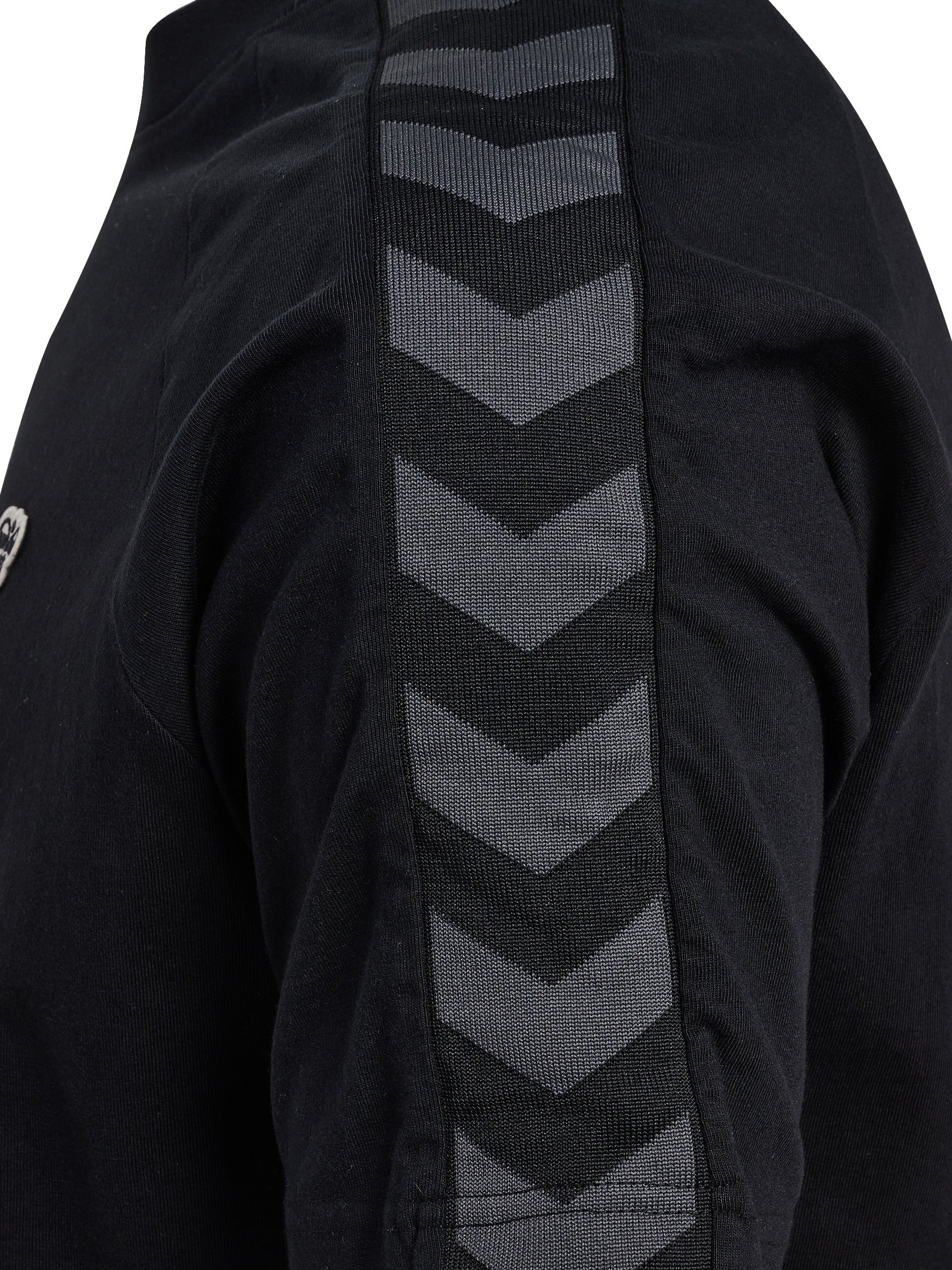 2001-BLACK