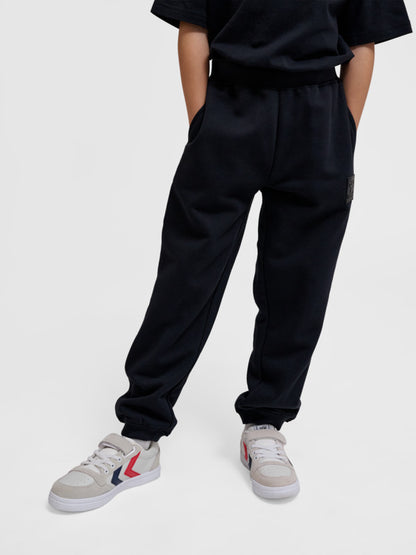 2001-BLACK
