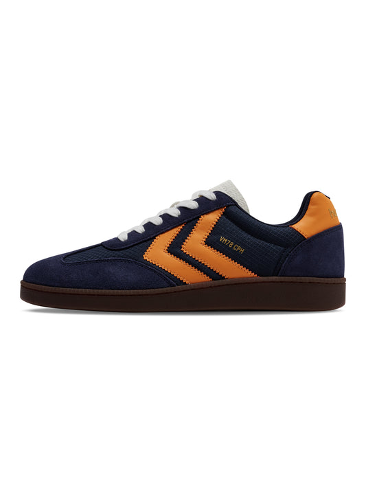 2324-BLACK IRIS/TOPAZ