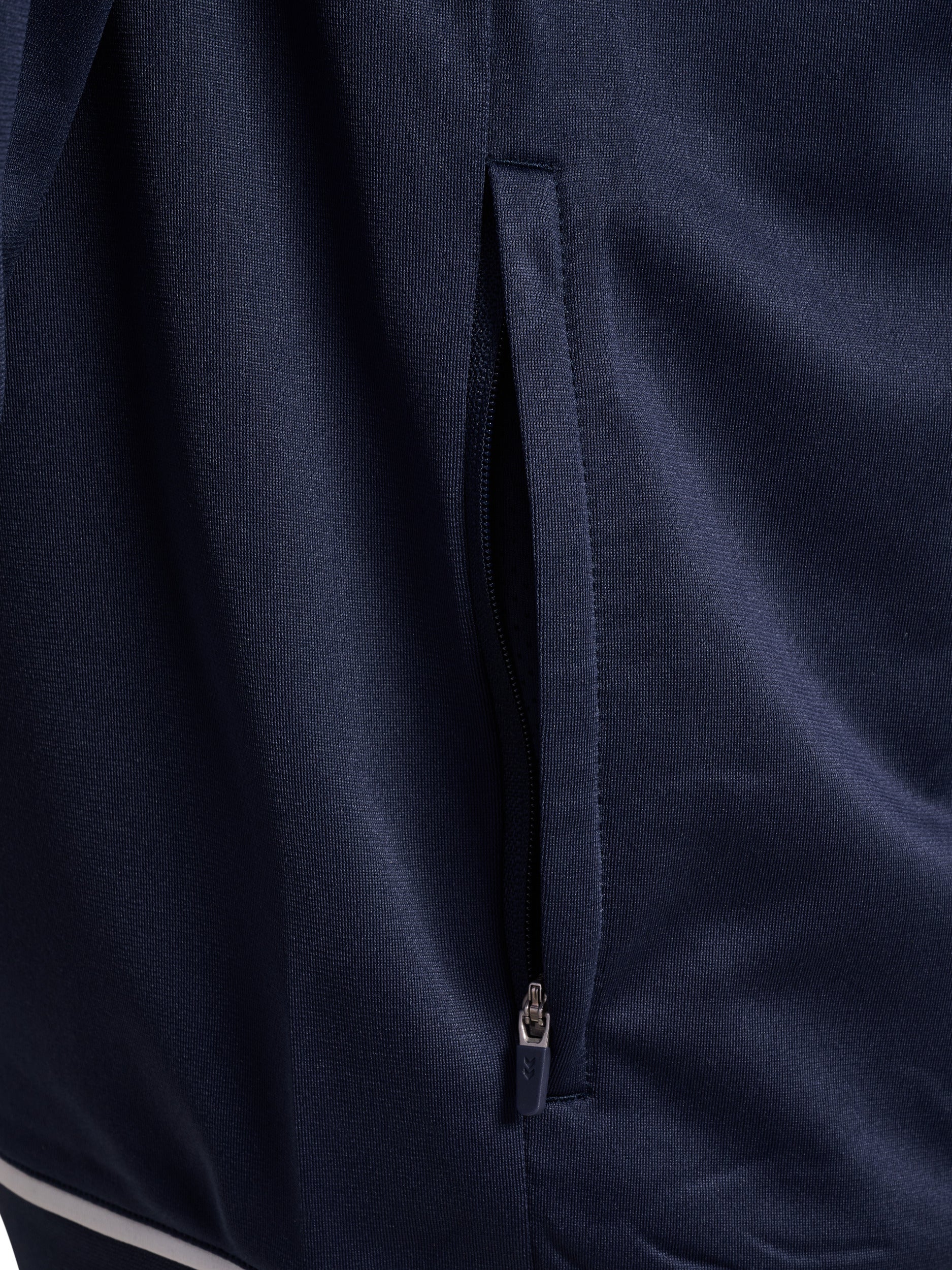 7929-MARINE/WHITE