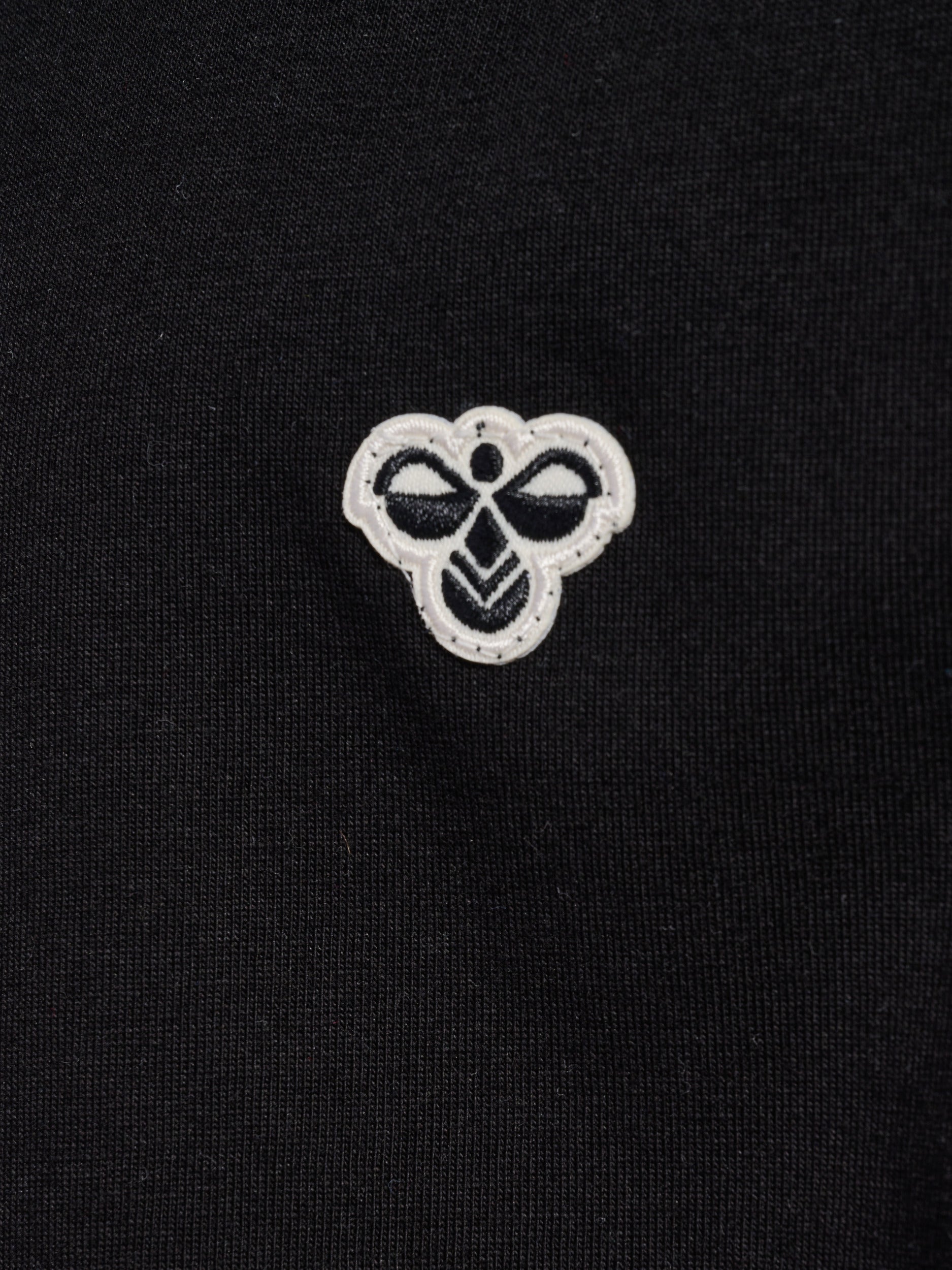 2001-BLACK