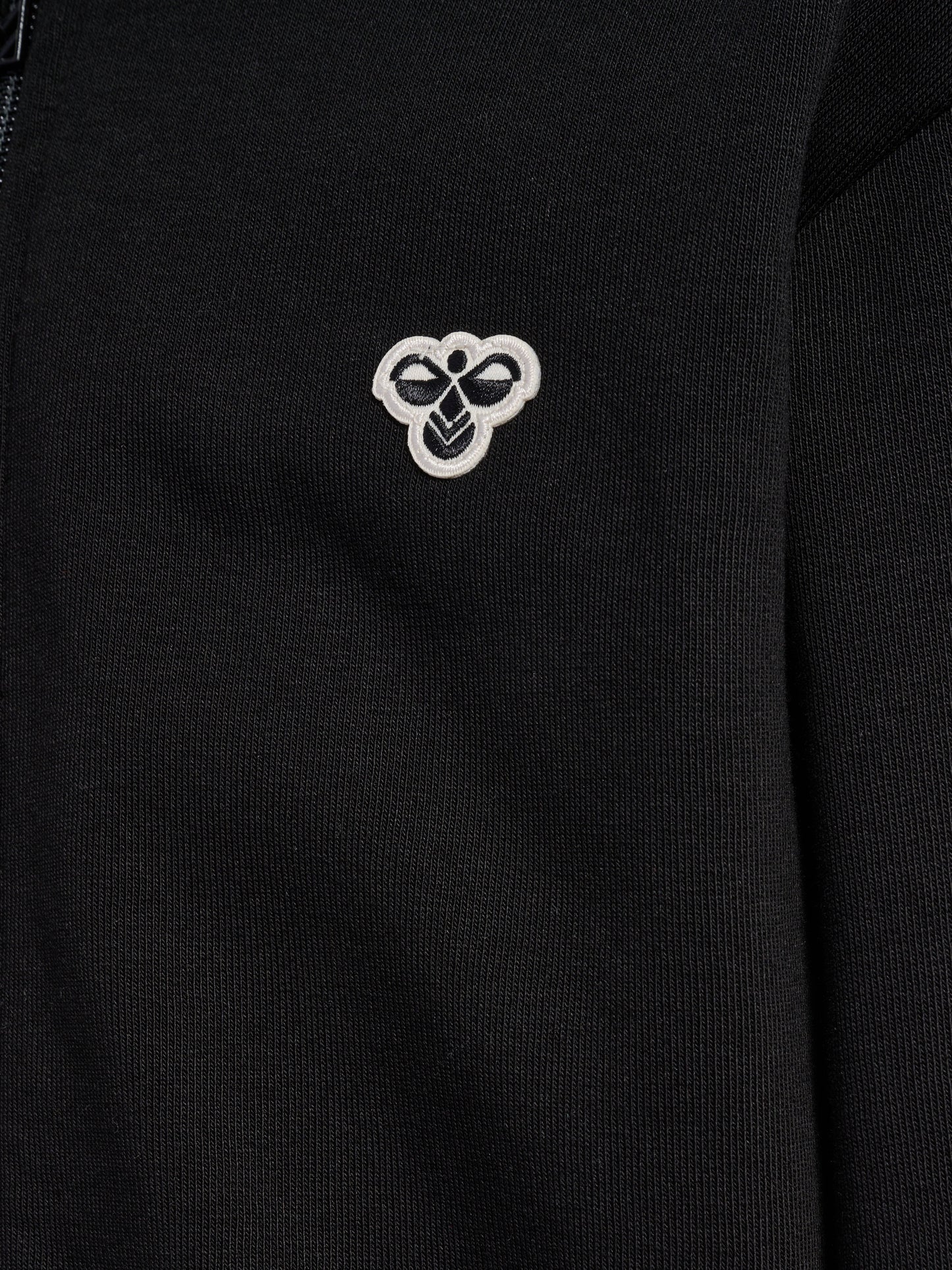 2001-BLACK