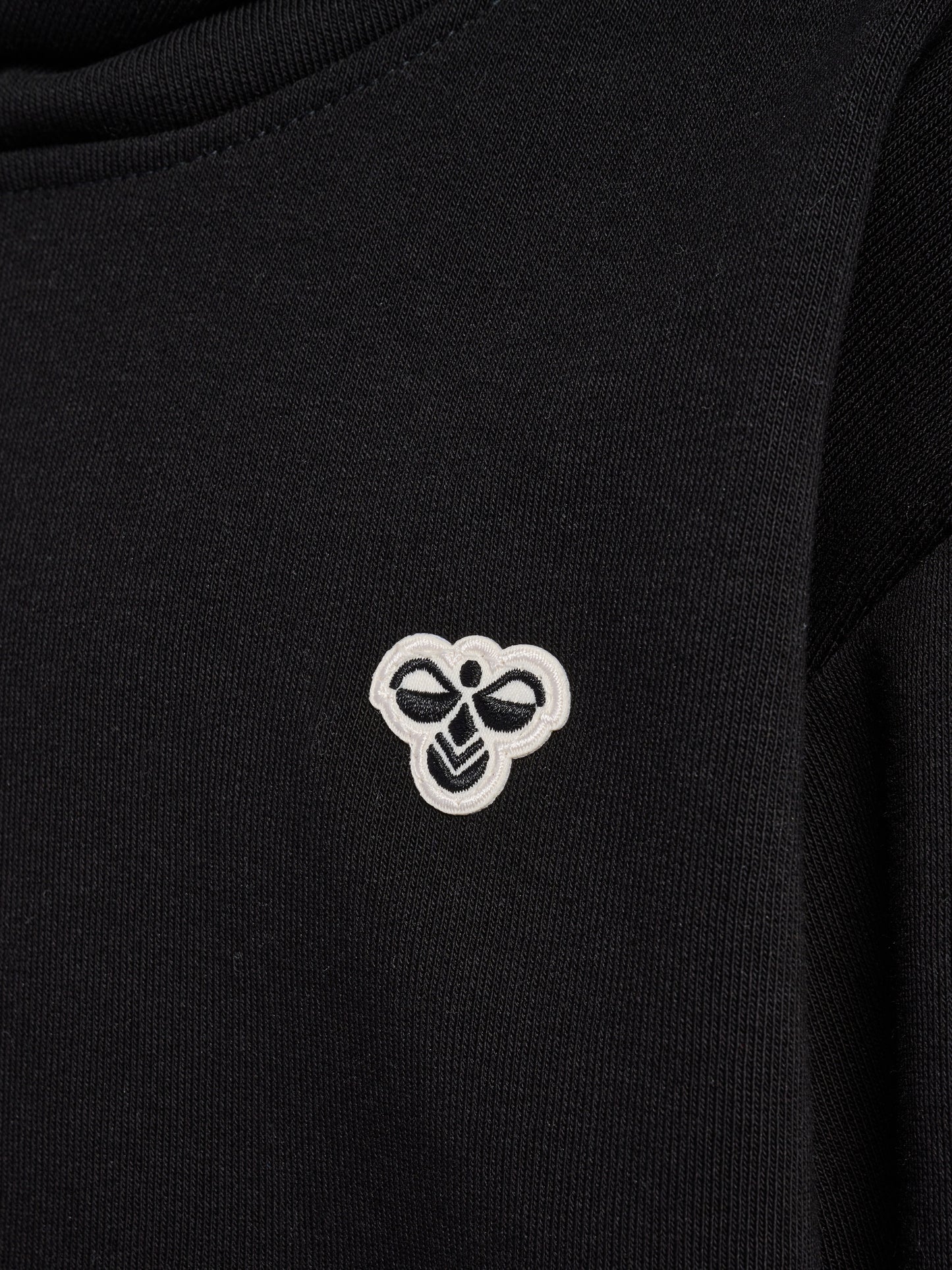 2001-BLACK