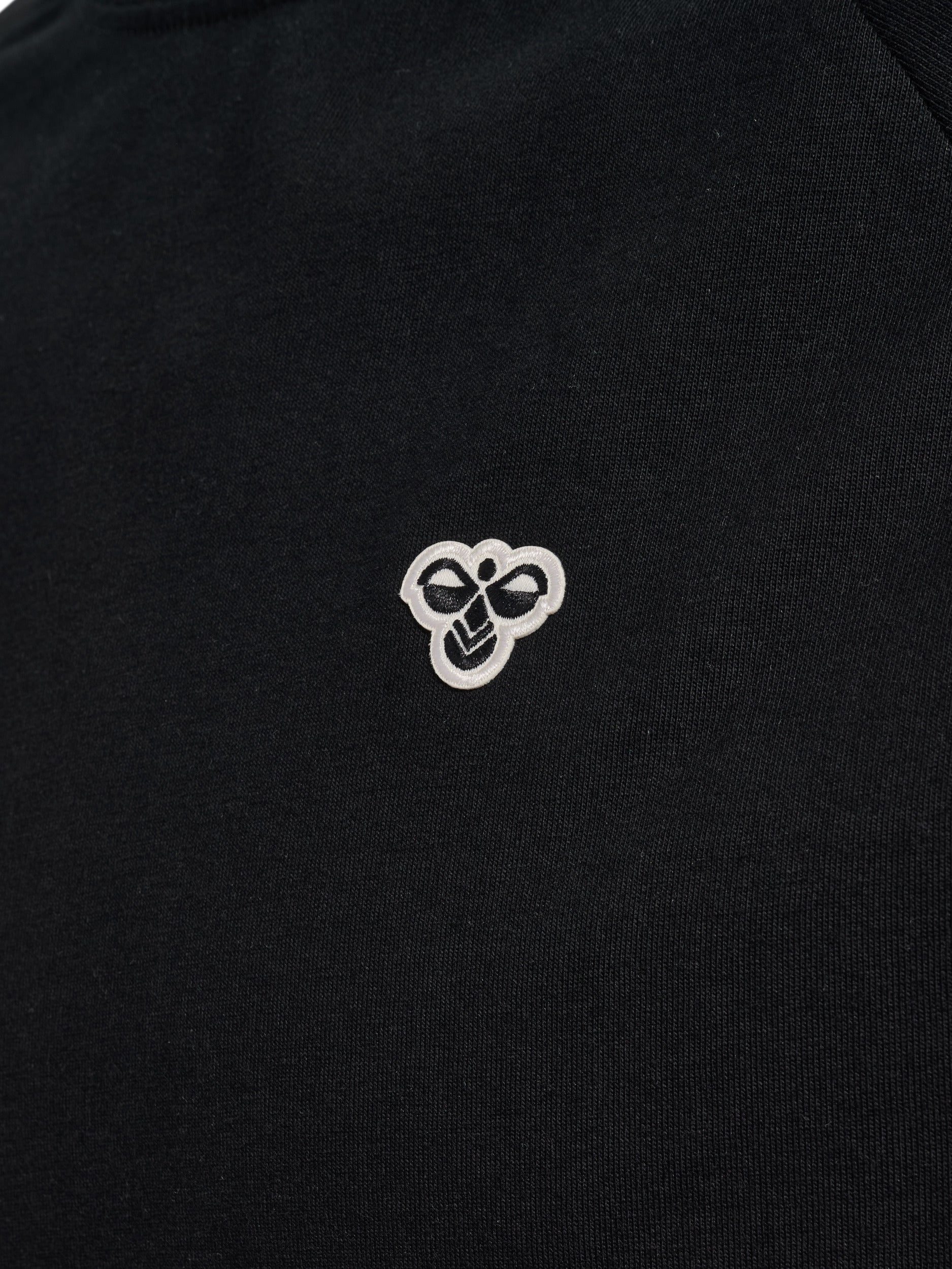 2001-BLACK