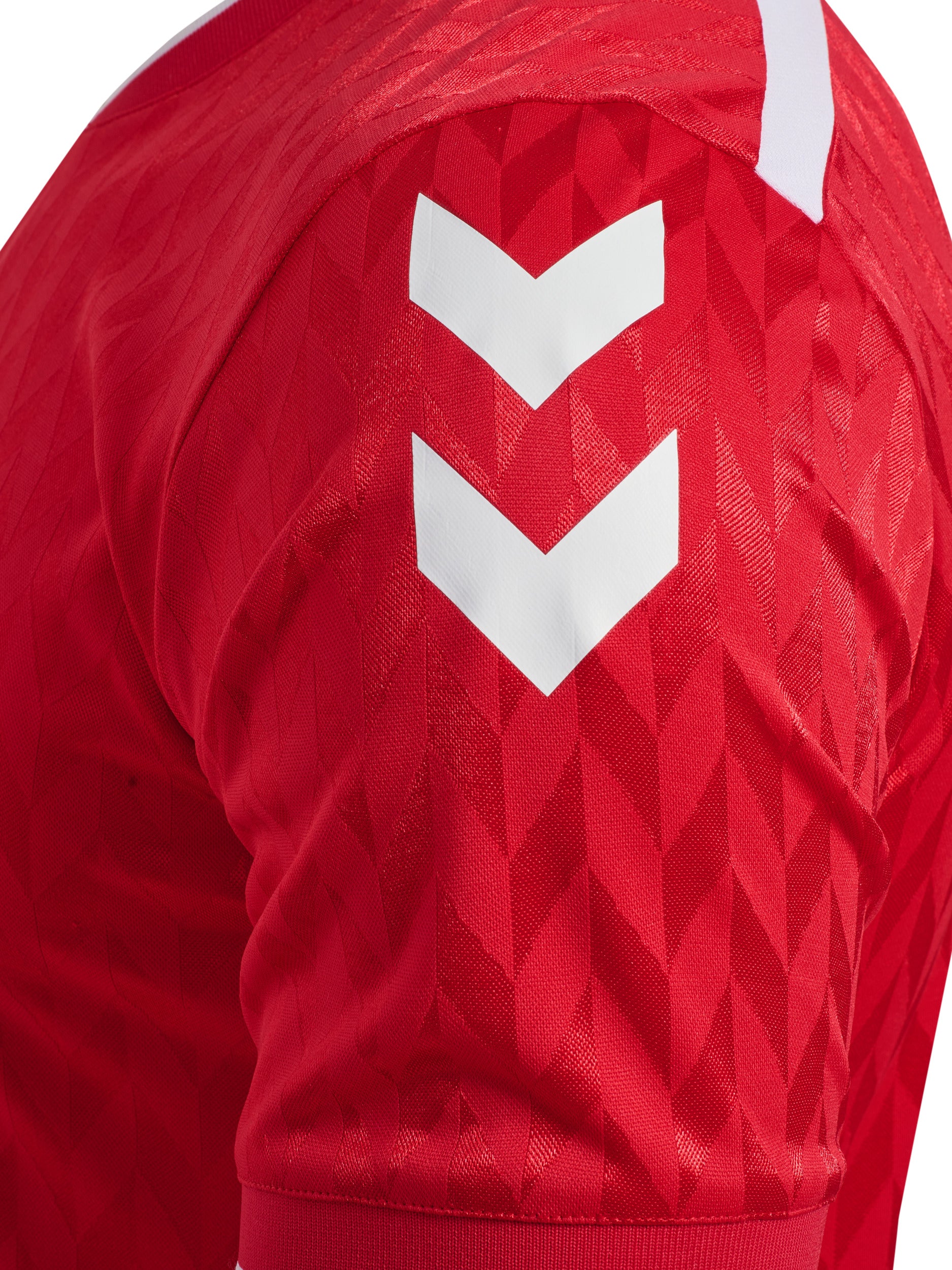 3062-TRUE RED