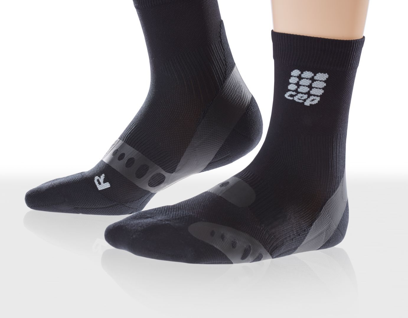 CEP ORTHO PRONATION CONTROL SHORT SOCKS, UNISEX